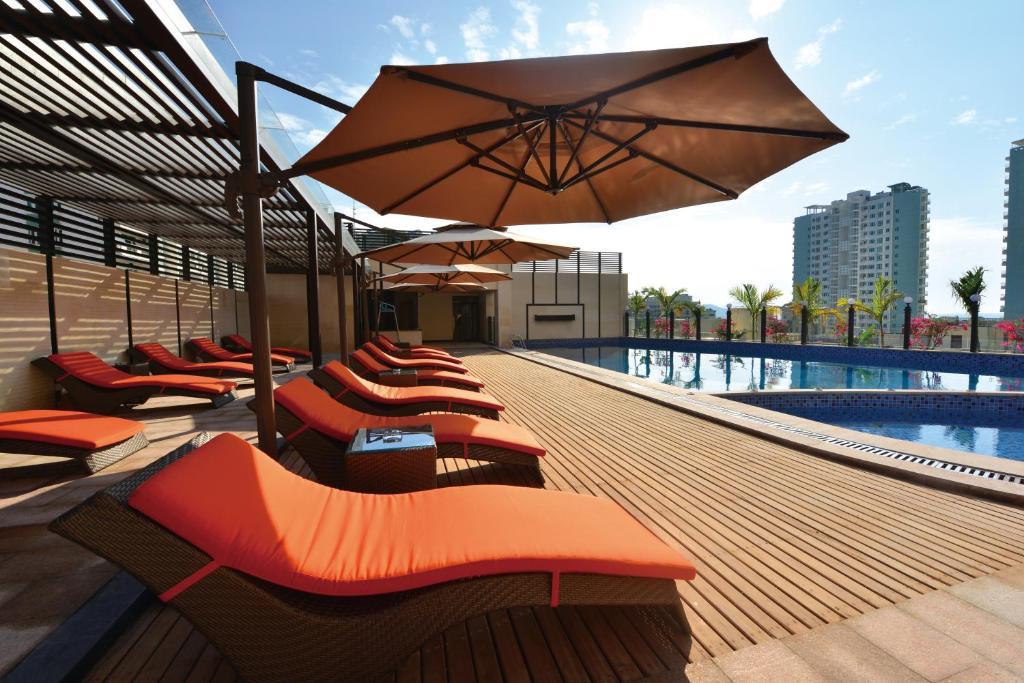 Barry Boutique Hotel סניה מראה חיצוני תמונה